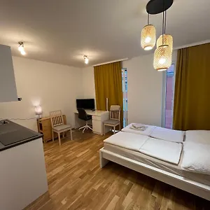New Business Nr.15 , Dresden Deutschland